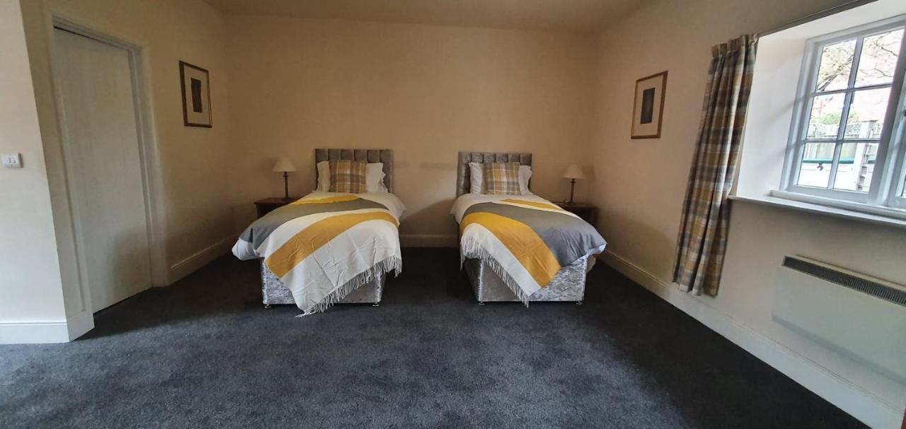 Bed and Breakfast The Coach And Horses Winchester Exteriér fotografie